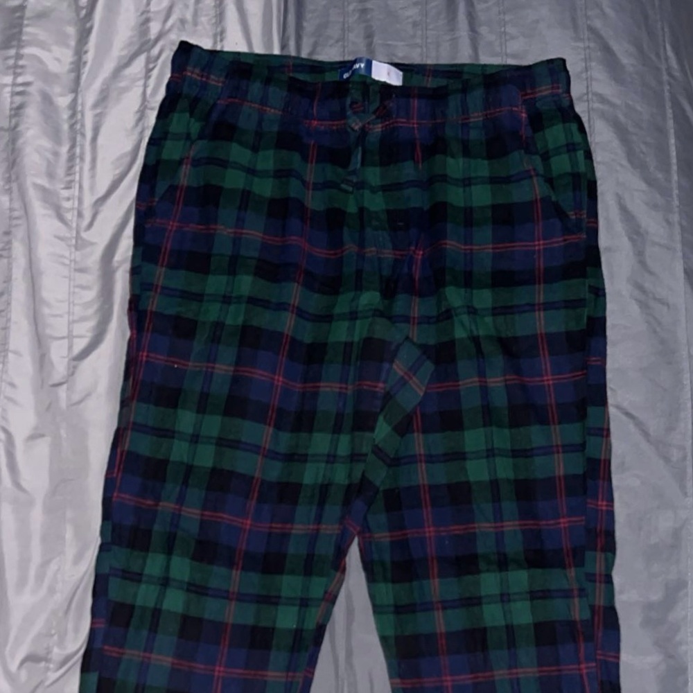 Old Navy Women’s Plaid Sweatpants